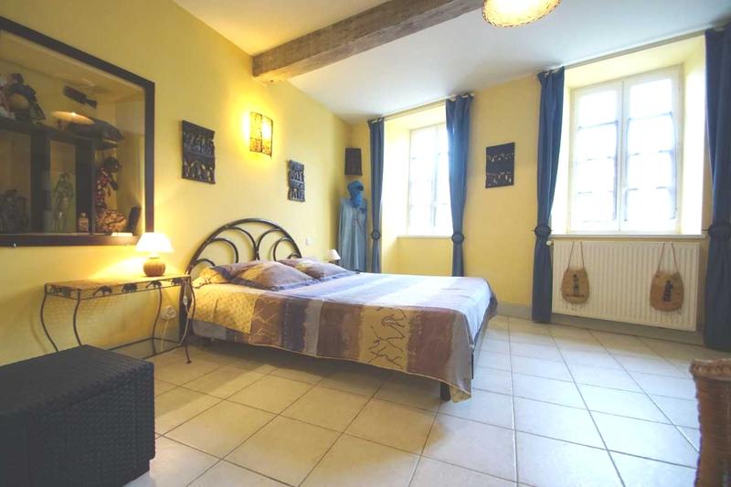 Viager - Maison - 205 m² - 8 pièces