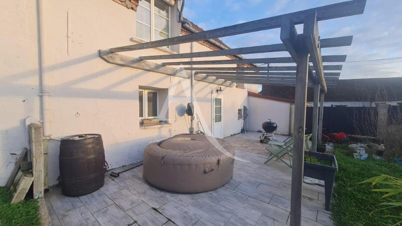 Maison - 76 m² - 3 pièces