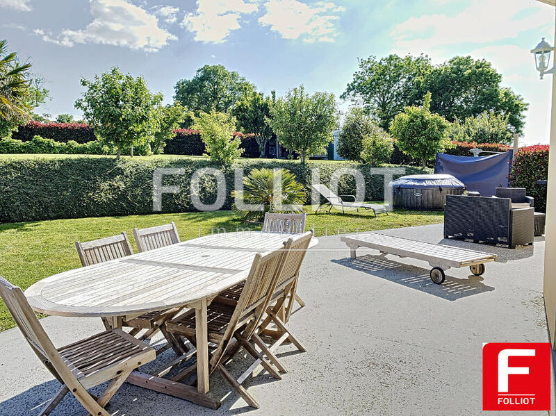 Maison - 110 m² - 7 pièces