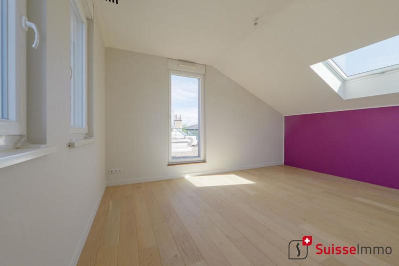 Appartement - 179 m² - 6 pièces