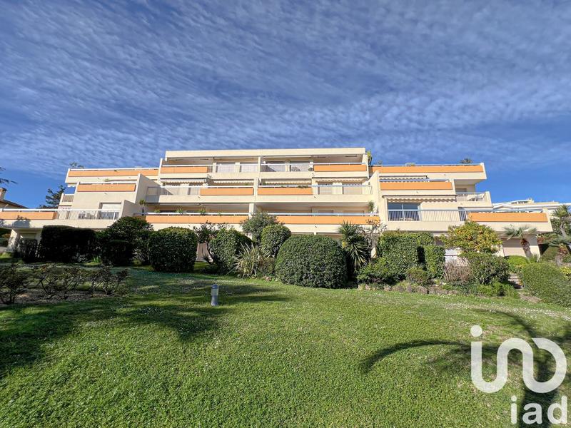 Appartement - 100 m² - 4 pièces