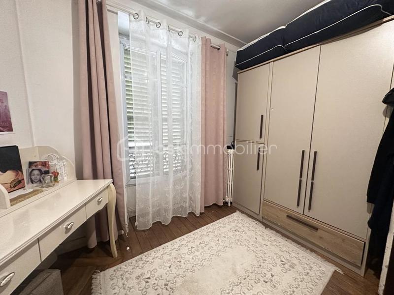 Immeuble - 216 m² - 11 pièces