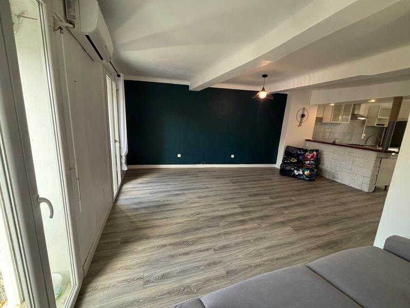 Appartement - 82 m² - 3 pièces