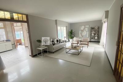 Maison - 137 m² - 5 pièces