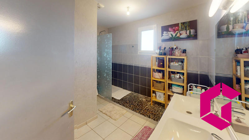 Villa - 131 m² - 5 pièces