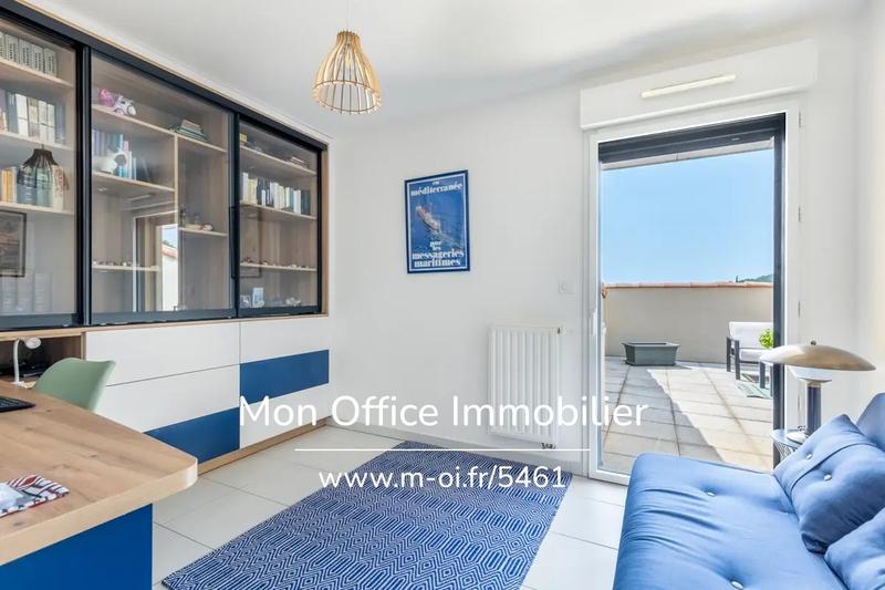 Appartement - 94 m² - 4 pièces