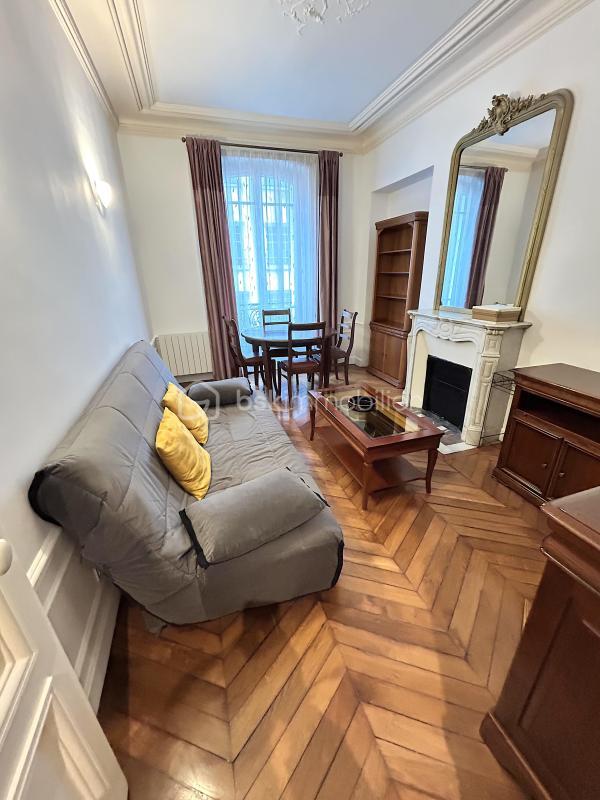 Appartement - 85 m² - 4 pièces