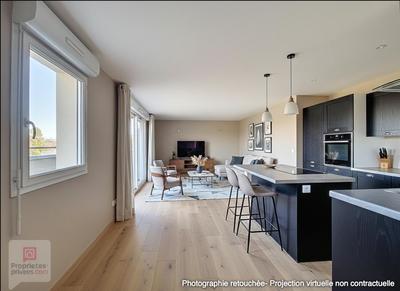 Appartement - 74 m² - 4 pièces