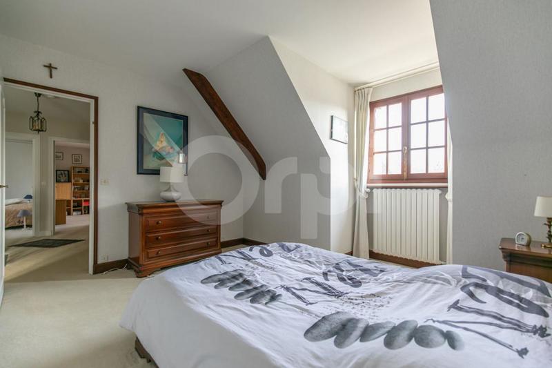 Maison - 128 m² - 5 pièces