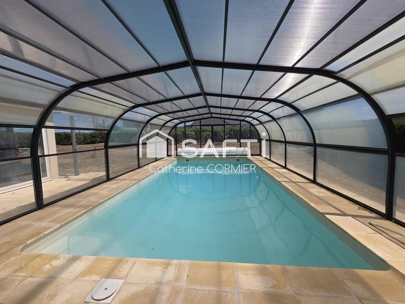 Maison - 140 m² - 5 pièces