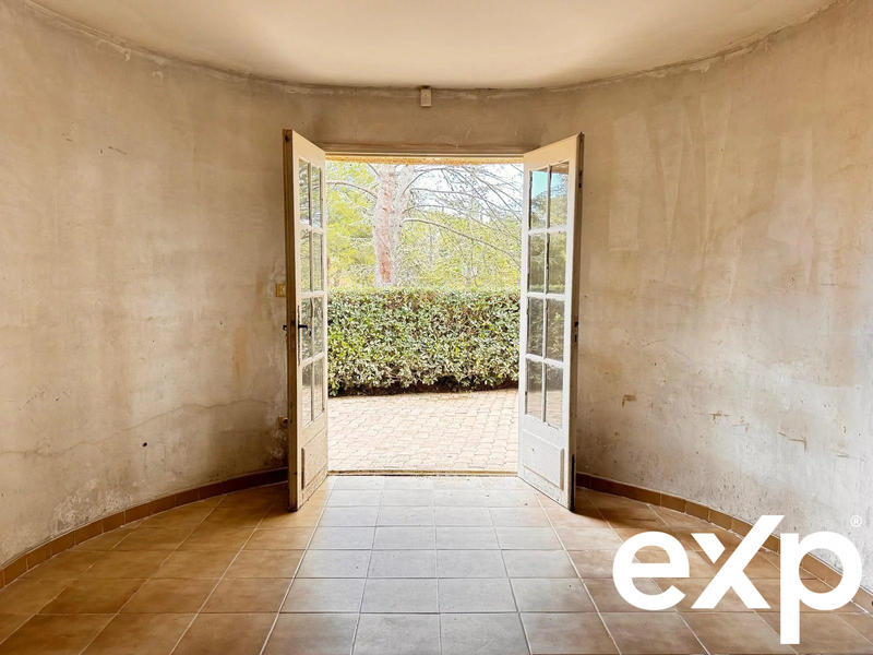 Maison - 195 m² - 8 pièces