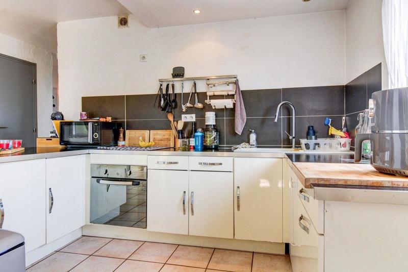 Propriété - 193 m² - 7 pièces