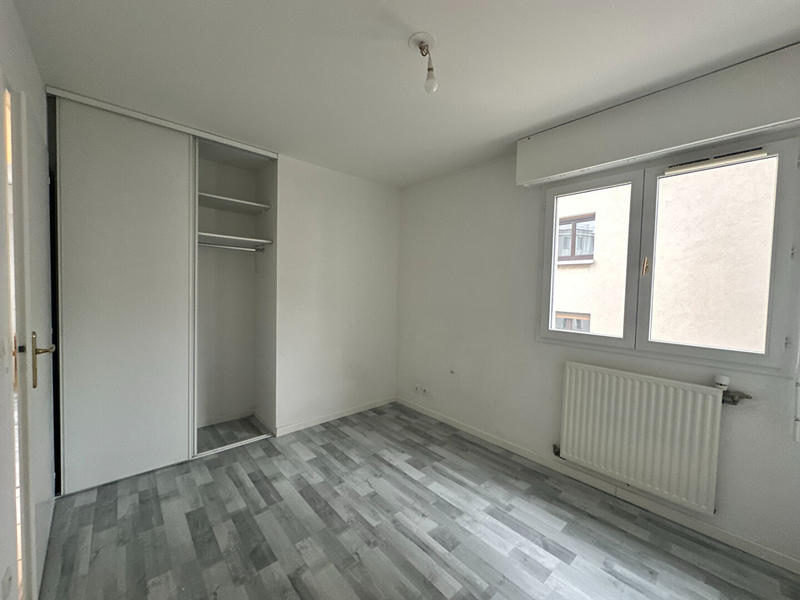 Appartement - 86 m² - 4 pièces