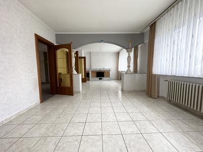 Maison - 130 m² - 4 pièces