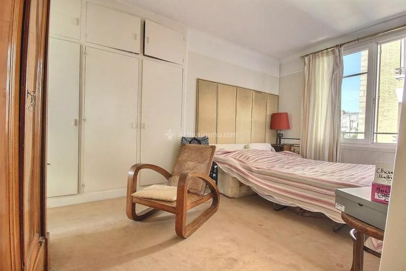 Appartement - 82 m² - 3 pièces