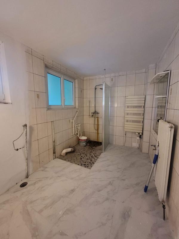 Maison ancienne - 185 m² - 6 pièces