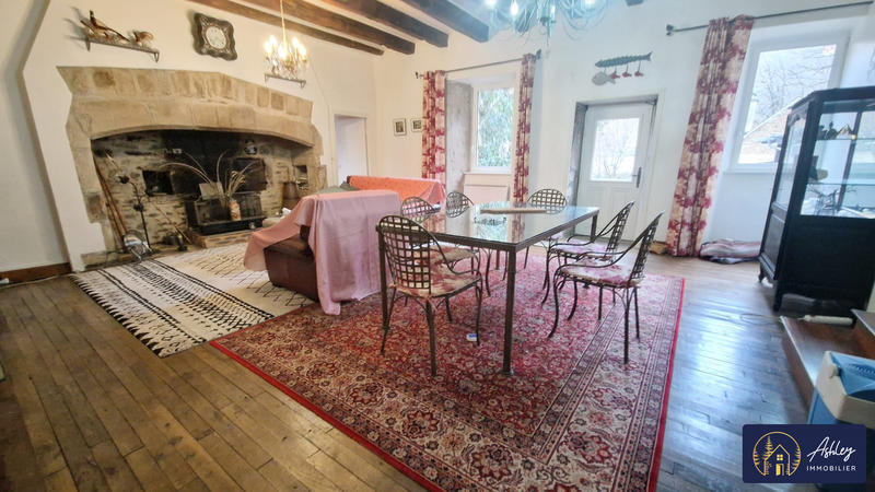 Maison ancienne - 139 m² - 5 pièces