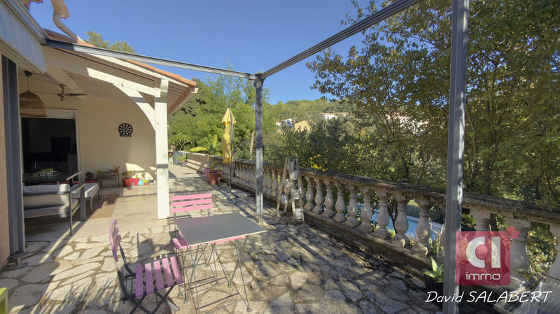 Maison - 162 m² - 6 pièces