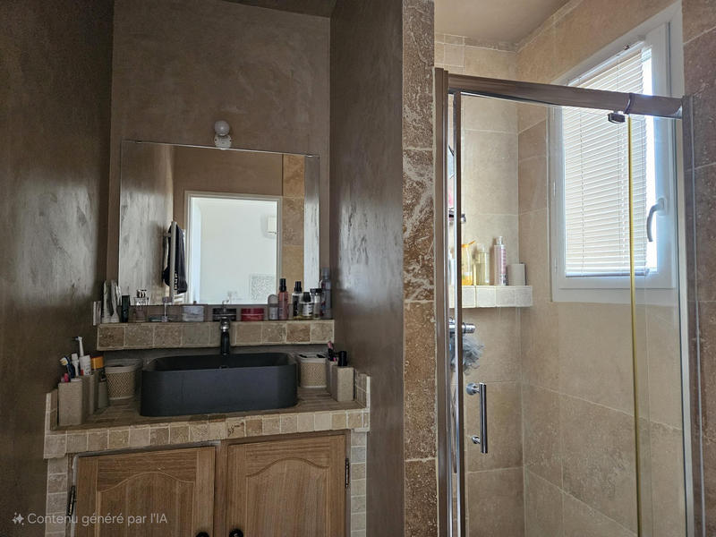 Villa - 90 m² - 5 pièces