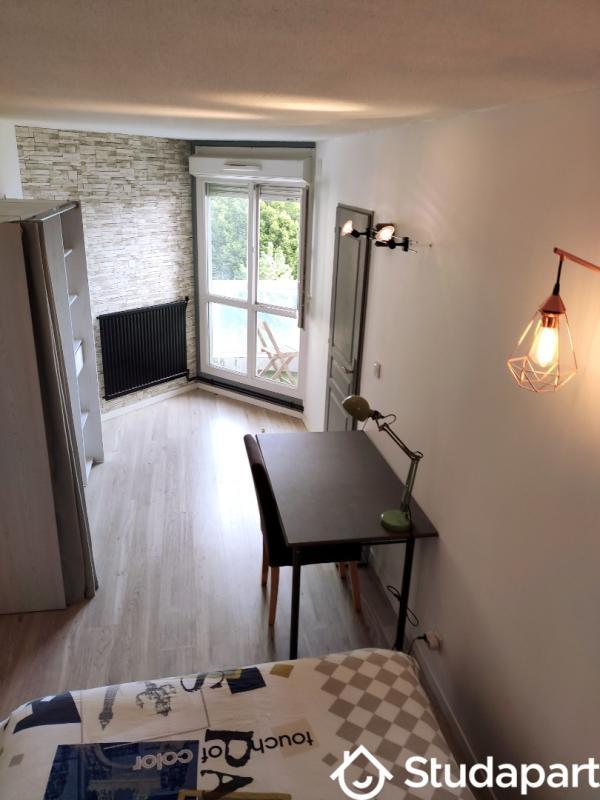 Chambre - 12 m² - 1 pièce