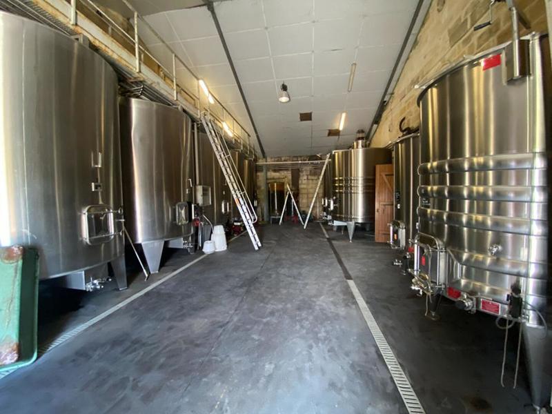 Demeure - 280 m² - 6 pièces