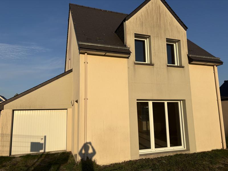 Maison - 86 m² - 4 pièces