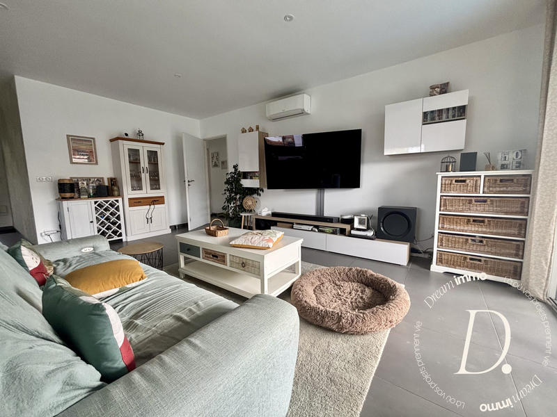 Maison - 101 m² - 4 pièces