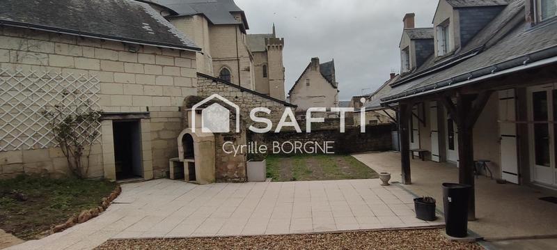 Maison - 295 m² - 11 pièces