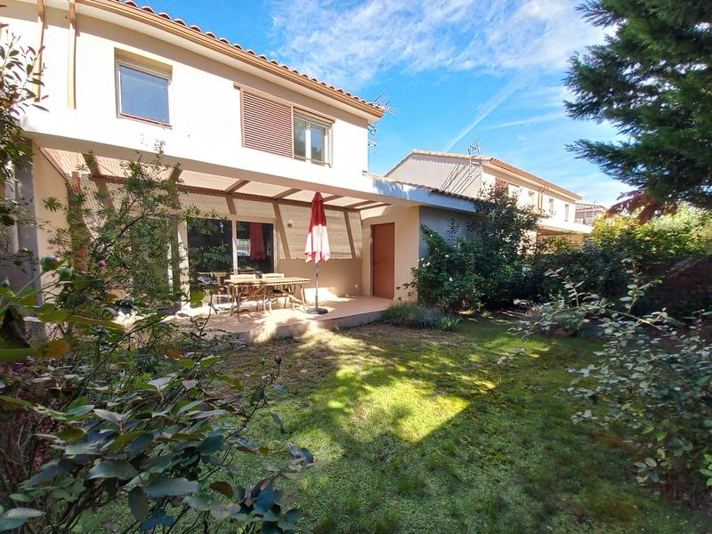 Villa - 82 m² - 4 pièces