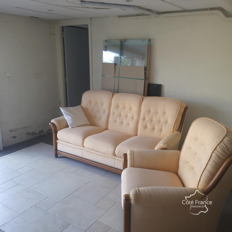 Pavillon - 195 m² - 7 pièces