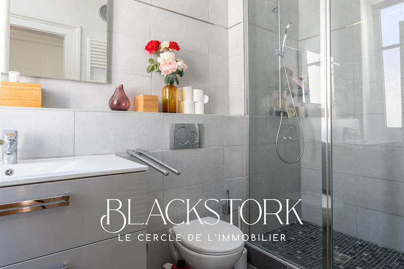 Appartement - 84 m² - 4 pièces