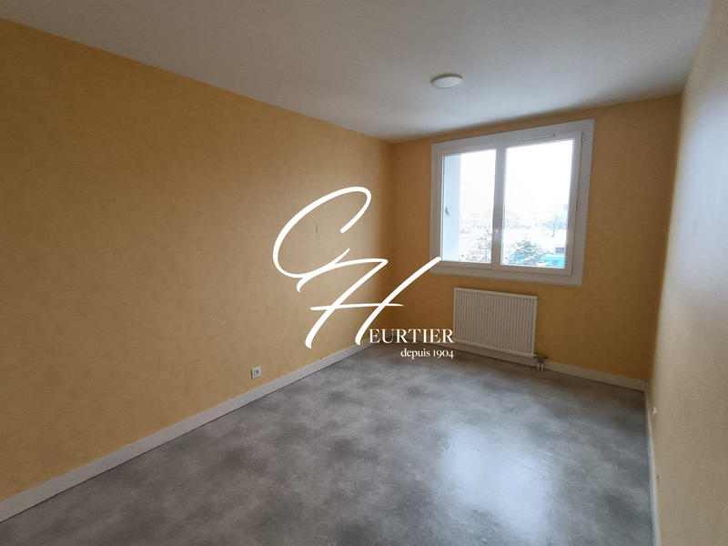 Appartement - 84 m² - 4 pièces