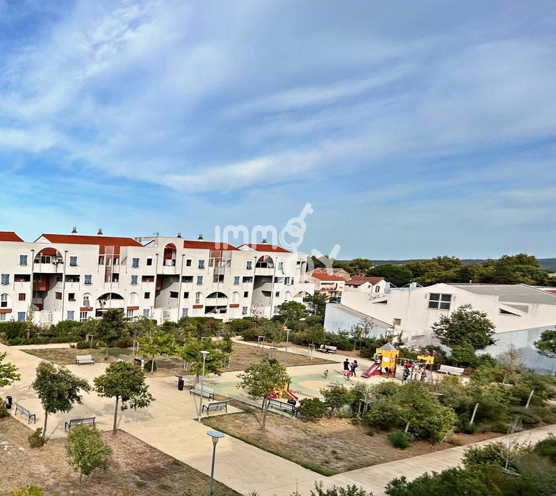 Appartement - 100 m² - 6 pièces