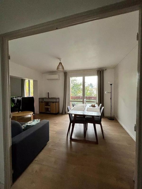 Appartement - 84 m² - 4 pièces