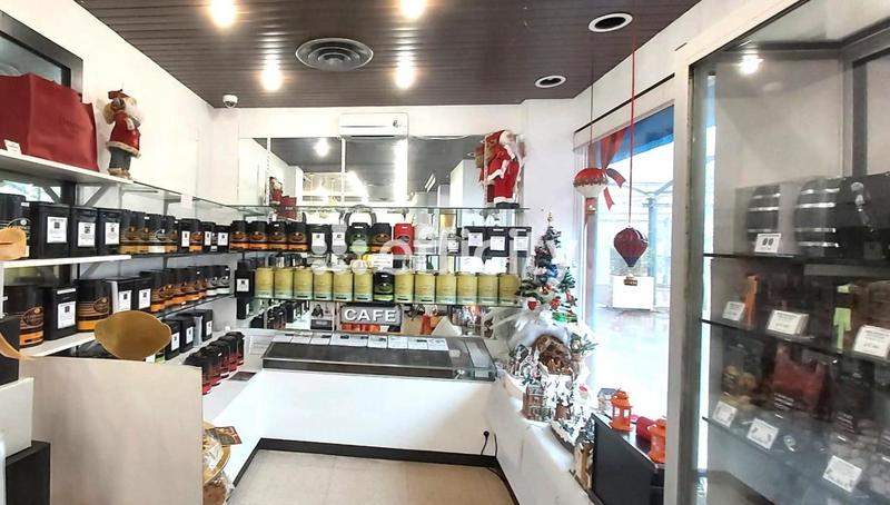 Fonds de commerce - 90 m²