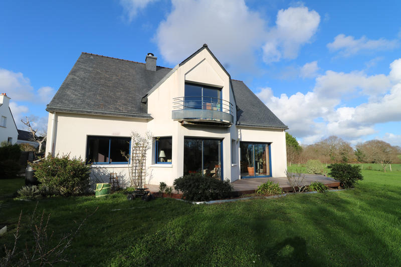 Maison - 160 m² - 7 pièces