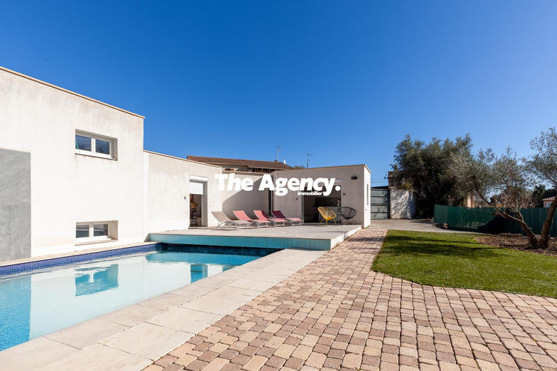 Villa - 204 m² - 5 pièces