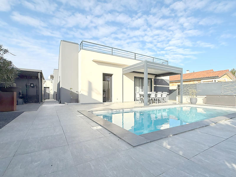 Maison - 165 m² - 7 pièces