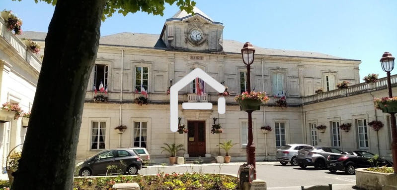 Immeuble - 325 m² - 11 pièces