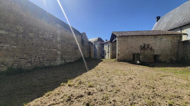 Maison de ville - 150 m² - 9 pièces