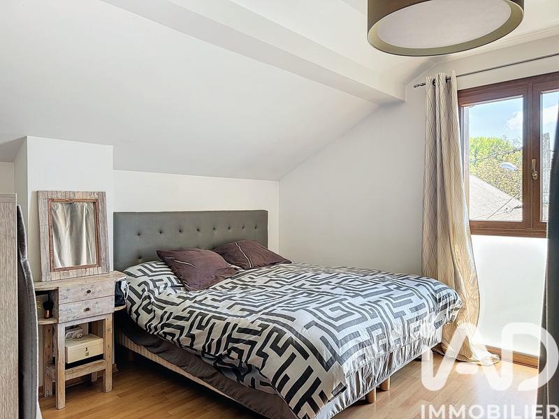 Duplex - 92 m² - 4 pièces