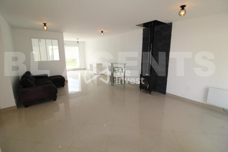 Maison - 158 m² - 7 pièces