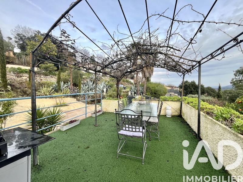 Appartement - 88 m² - 3 pièces