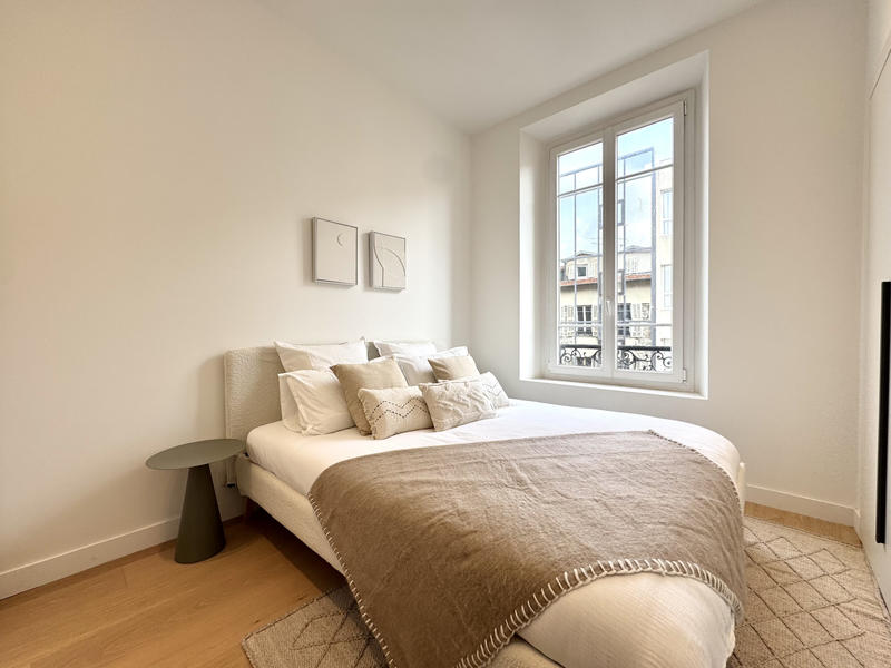 Appartement - 137 m² - 5 pièces