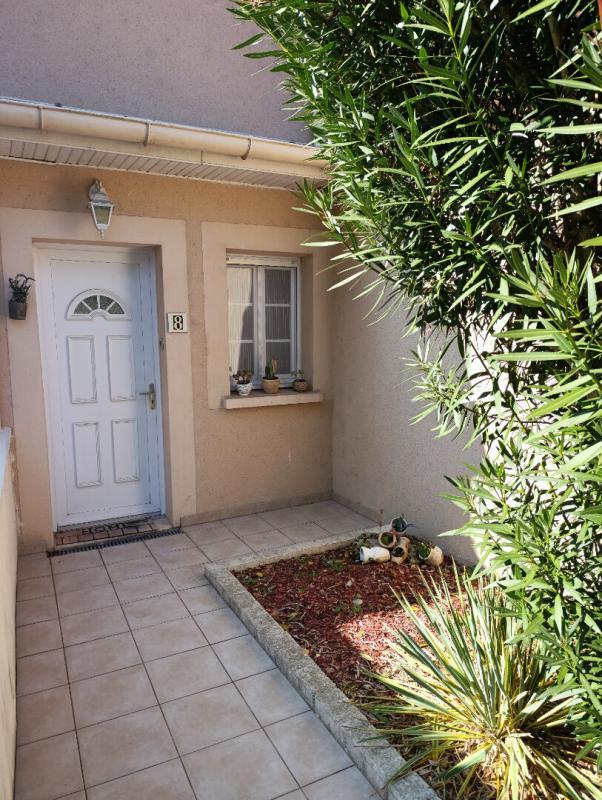 Maison - 96 m² - 6 pièces