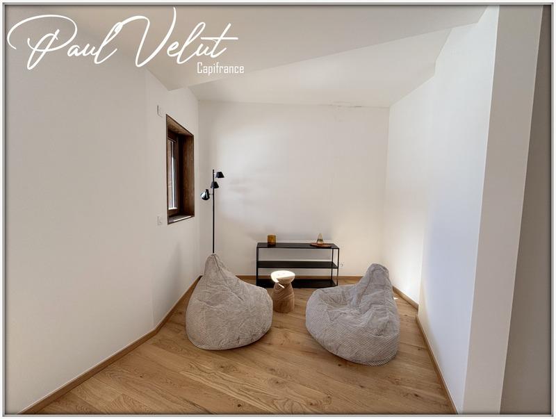 Appartement - 102 m² - 4 pièces