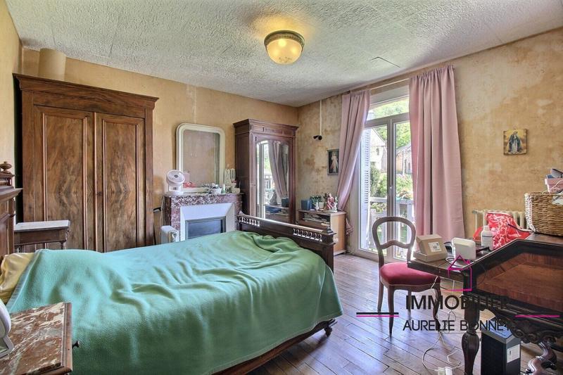 Maison - 182 m² - 8 pièces