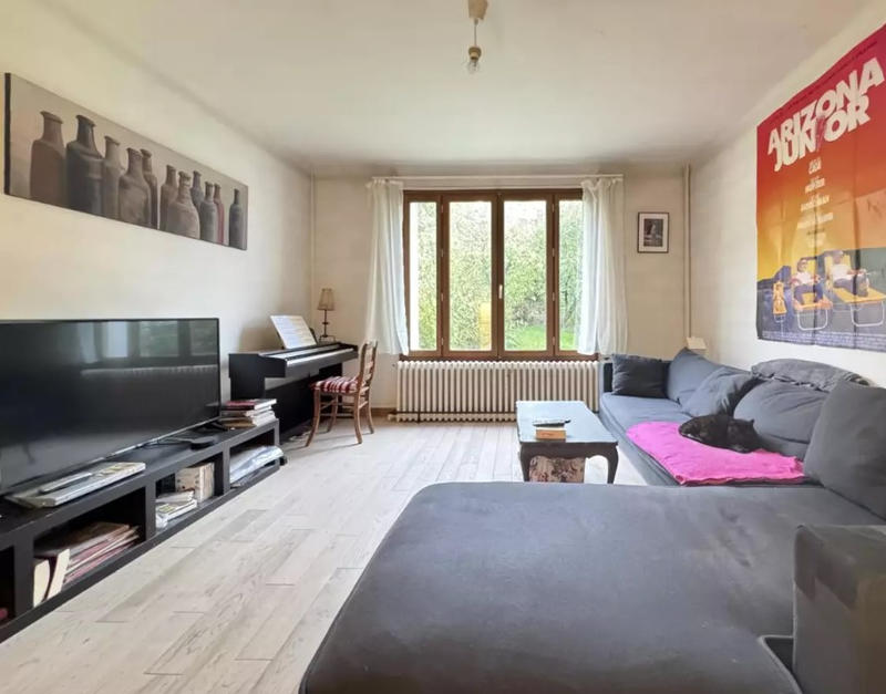 Maison - 140 m² - 7 pièces