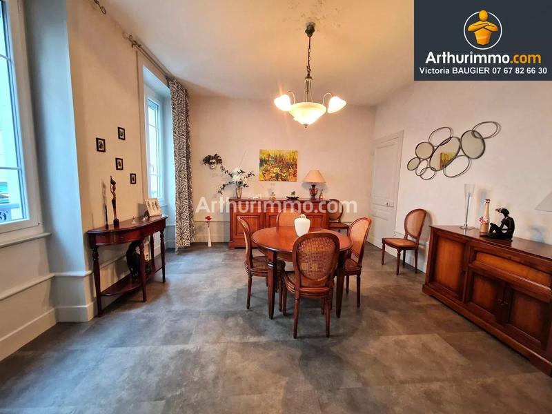 Maison - 168 m² - 6 pièces