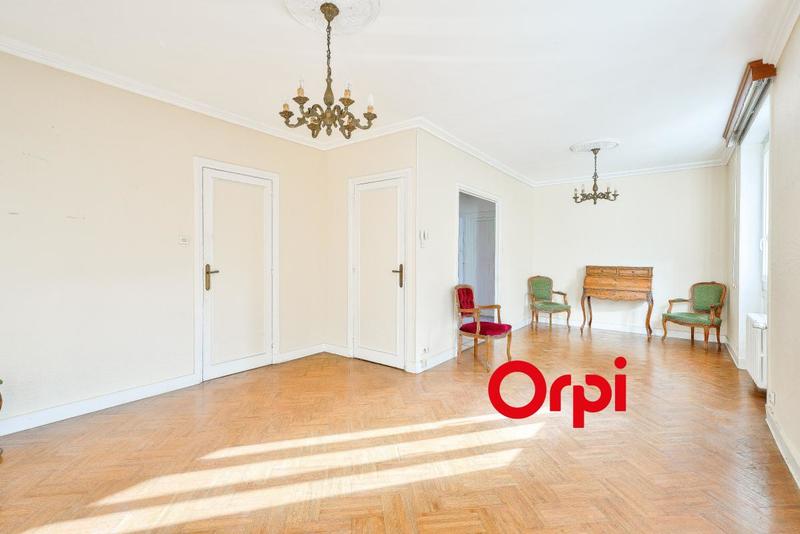 Maison - 110 m² - 6 pièces